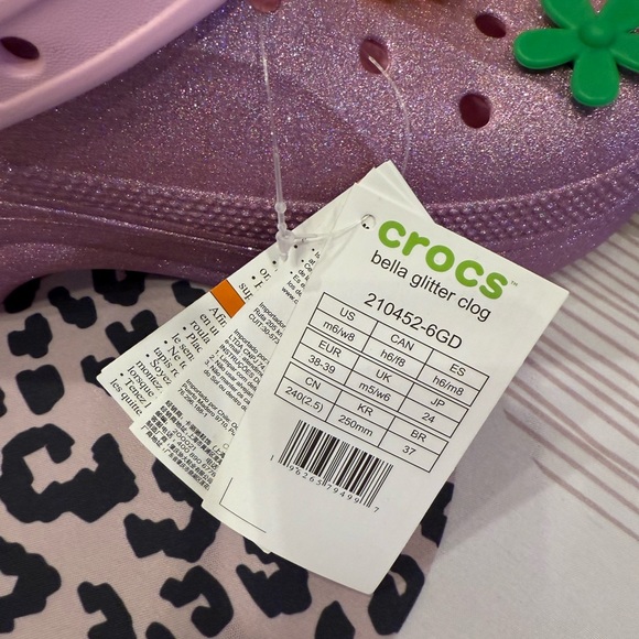 CROCS Bella Glitter Clog in Sparkling Pink - Picture 5 of 11